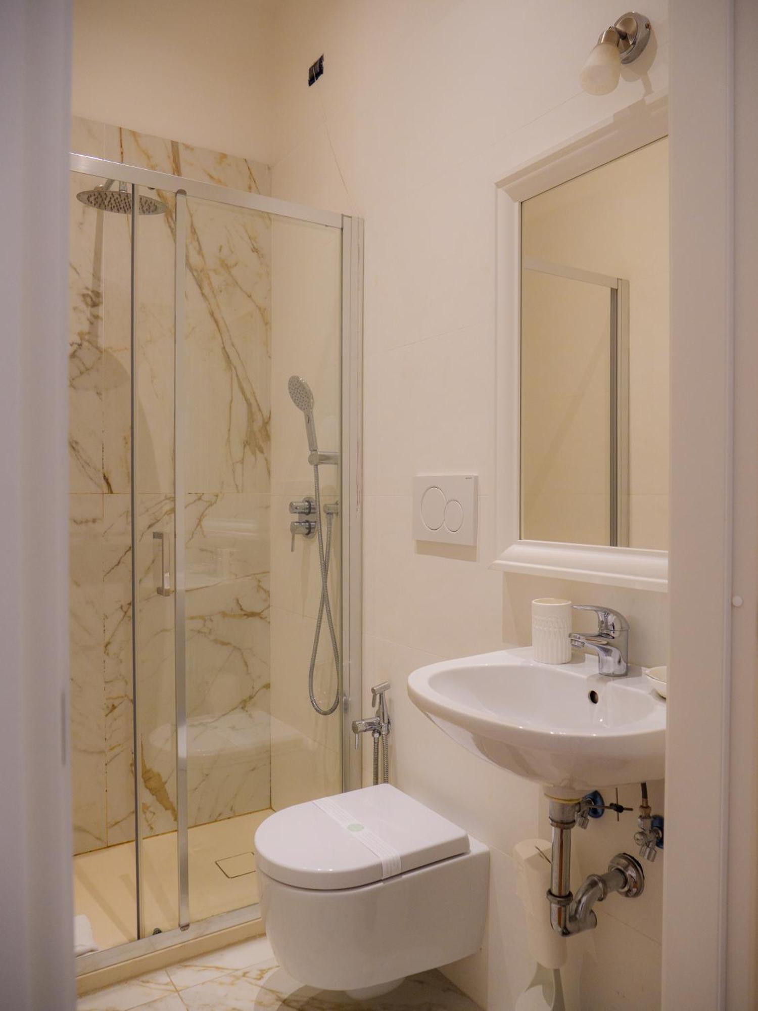 Colosseo Guest House Rome Exterior photo